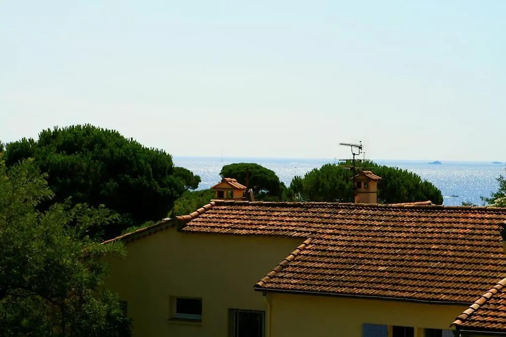 Apartment Coquet Appartement Dans Mazet Ste Maxime Riviera Sainte-Maxime France
